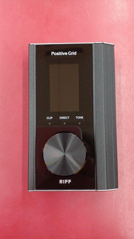 POSITIVE GRID RIFF guitar interface *Noticeable scratches