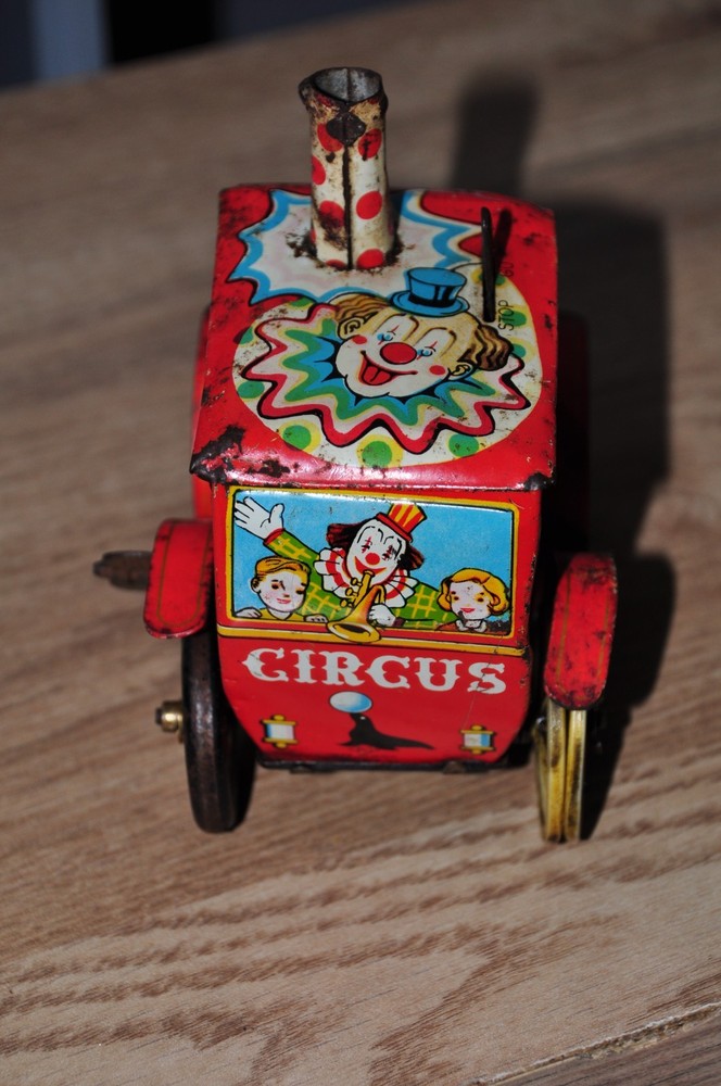 Vintage KO Japan Tin Clockwork Circus Car - Working