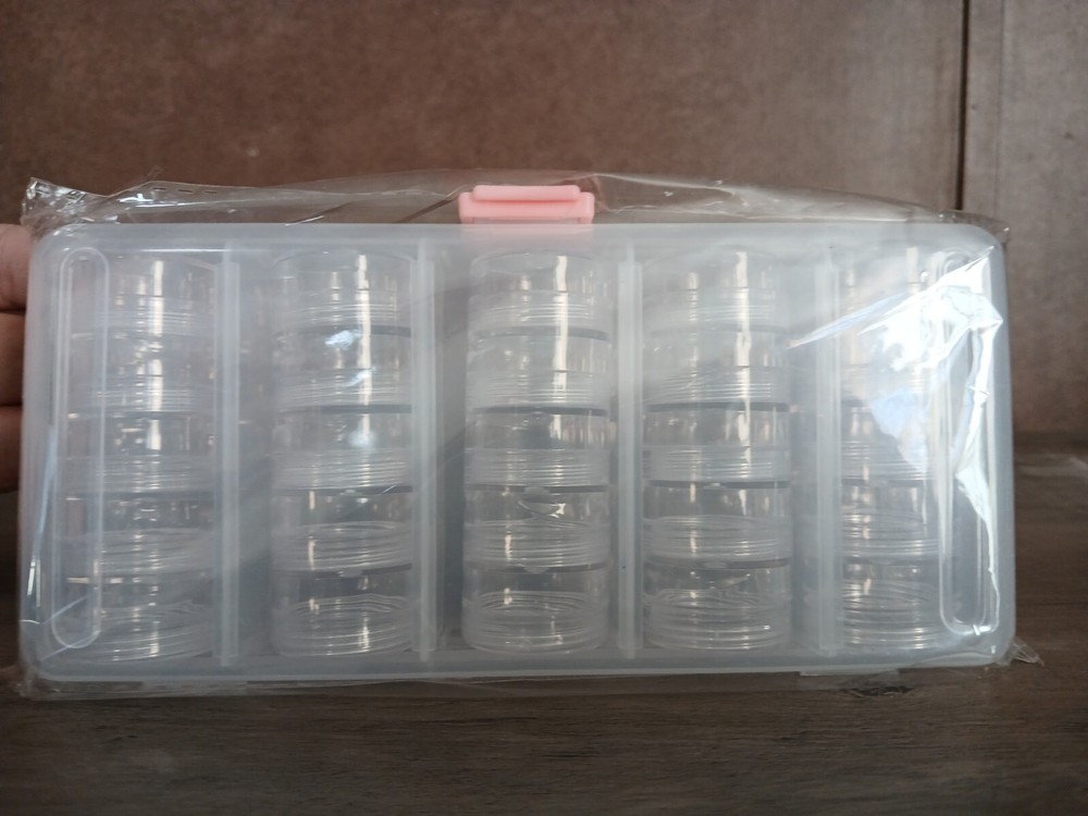 25 Twisting Stacking 1oz Containers Storage With Safety Box Twist-N-Lock