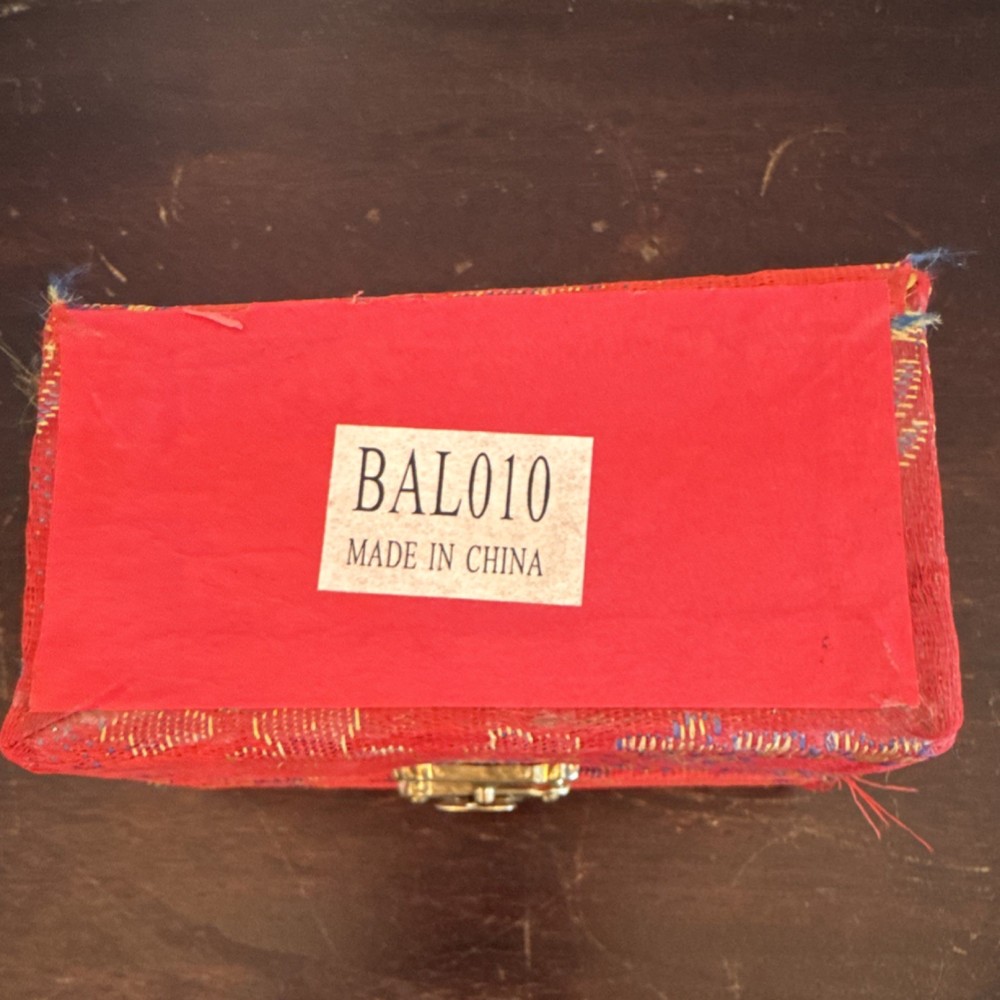 Metal Silver Baoding Balls Hand Exercise Set with Decorative Box, BAL010