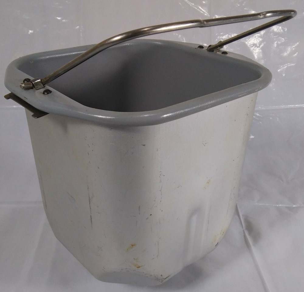 Breadman Bread Machine Model TR-440 Loaf Pan Bucket