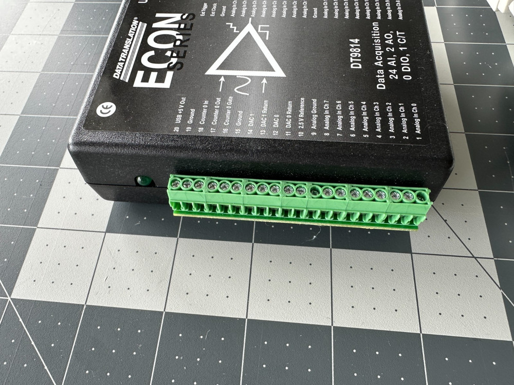 ECON Series DT9814-10V Analog Input/Output USB Device