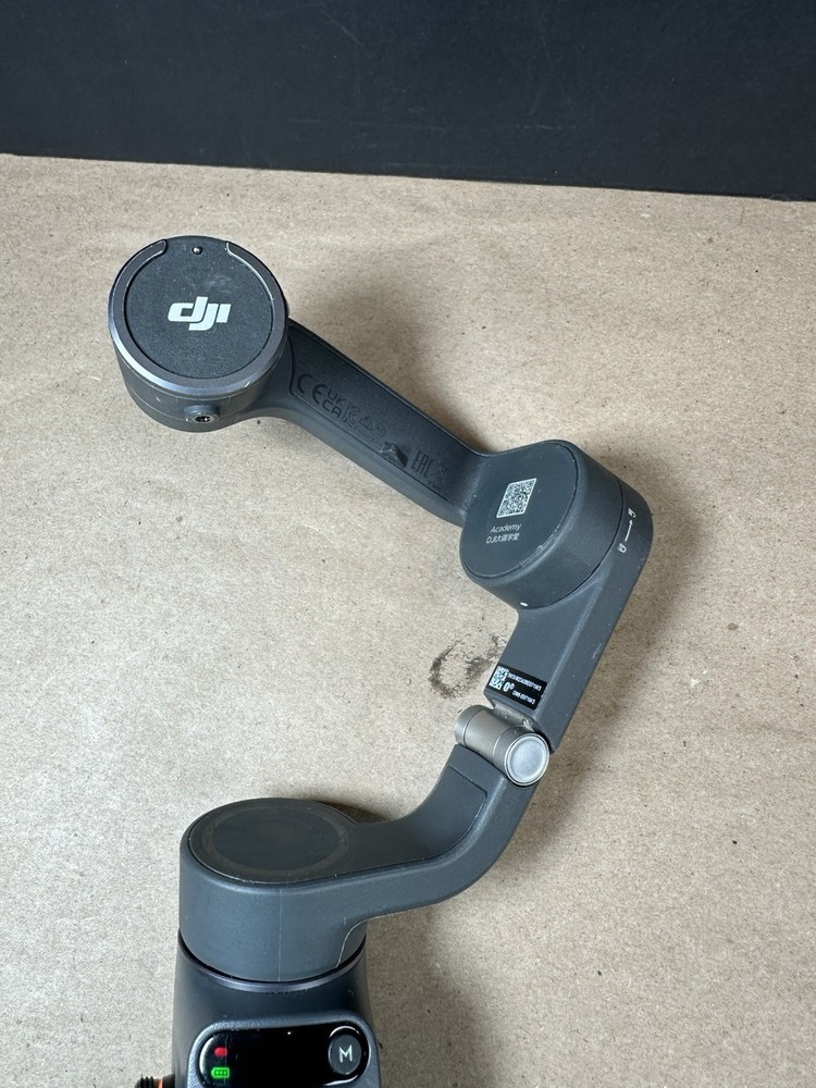 DJI Osmo Mobile 6 Gimbal Stabilizer Ships Fast!