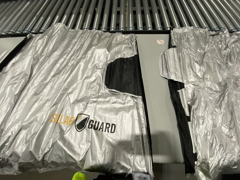 SOLARGUARD SOLAR GUARD WINDSHIELD COVER - SILVER