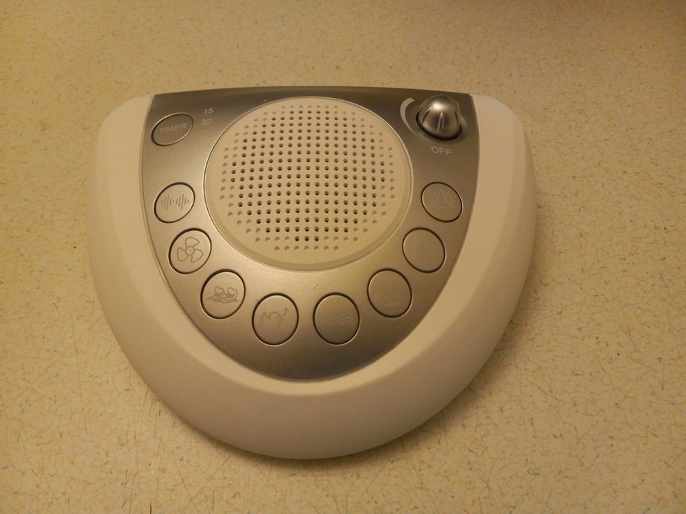 Sleep 8 Sound Therapy System White Noise Machine Timer Adjustable Volume WORKS