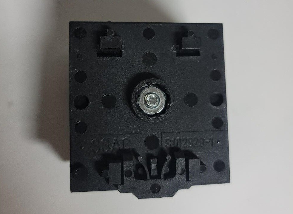 Solid State Timer P/N KSD2221 Time Delay 1-100 Sec 24VAC Rating 1A Inrush 10A US