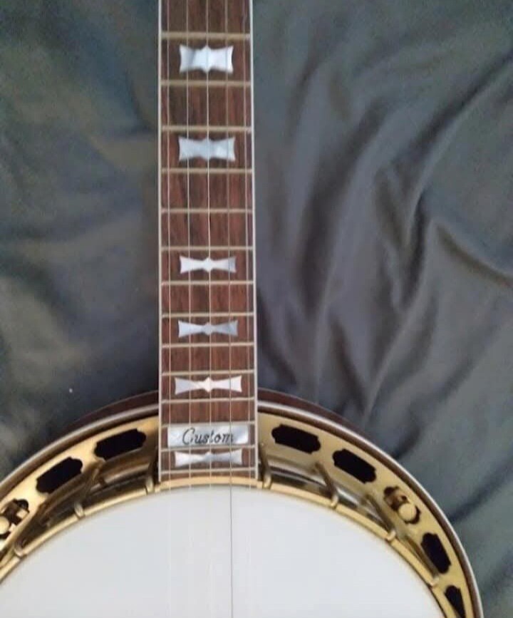 custom curly maple 🍁 5 string gold plated Greg Rich hardware banjo
