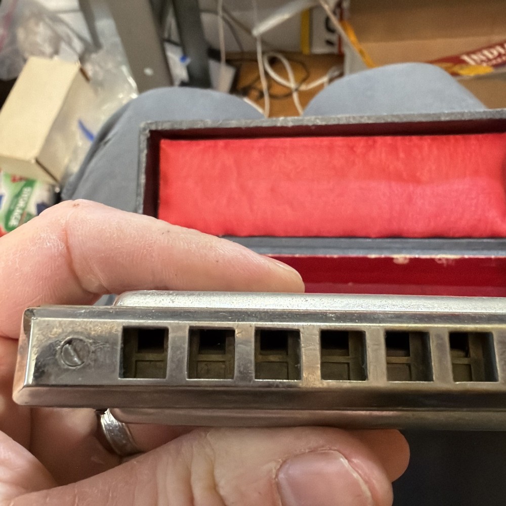 the chromonica Chromatic Harmonica c with case Germany