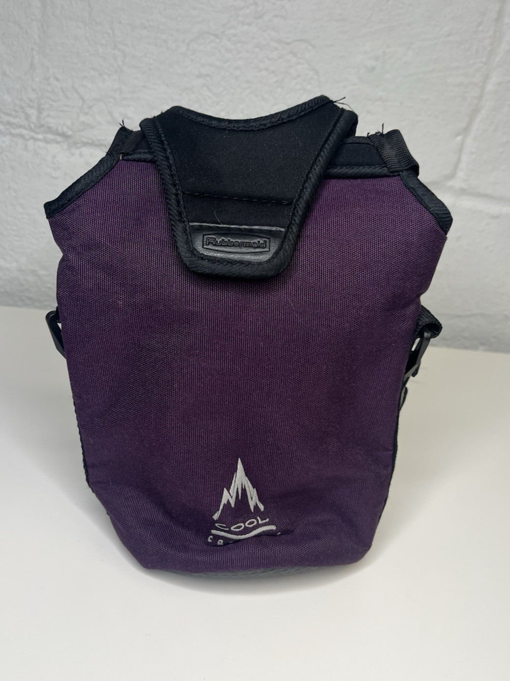 Rubbermaid Cool Carriers Purple Strap Hiking Insulated Workout NO Bottle 64 oz