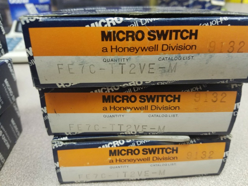 FE7C-TT2VE-M / FE7C-TTVR-M MICROSWITCH