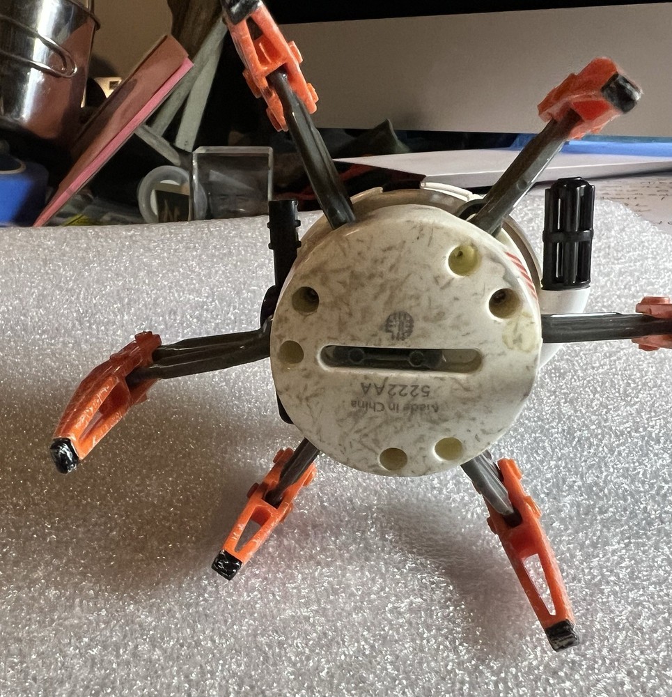 HEXBUG SPIDER BATTLEBOT NO REMOTE NEEDS BATTERIES