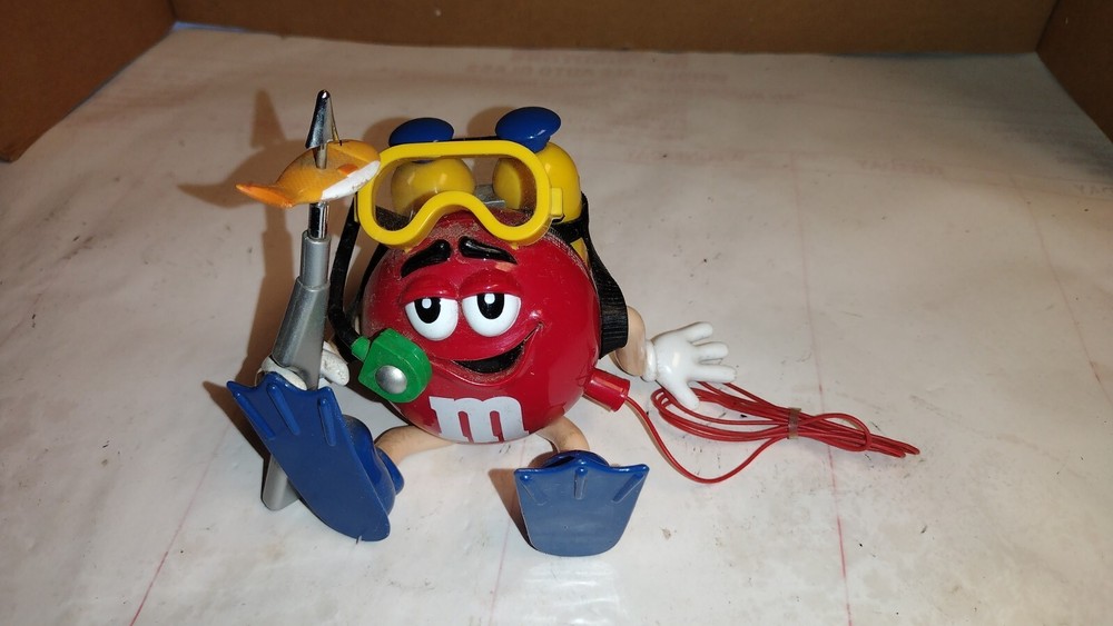 M&M Diver Transistor Radio