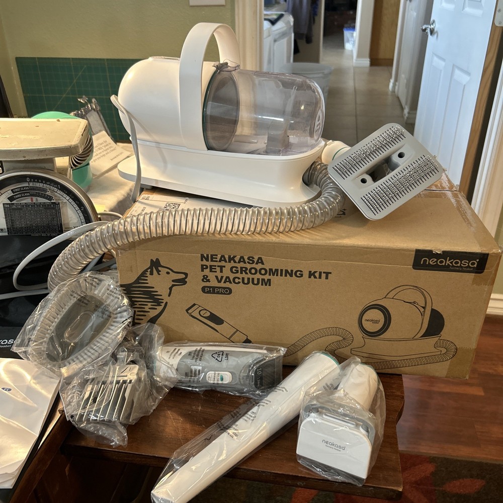 Neakasa Pet Grooming Kit