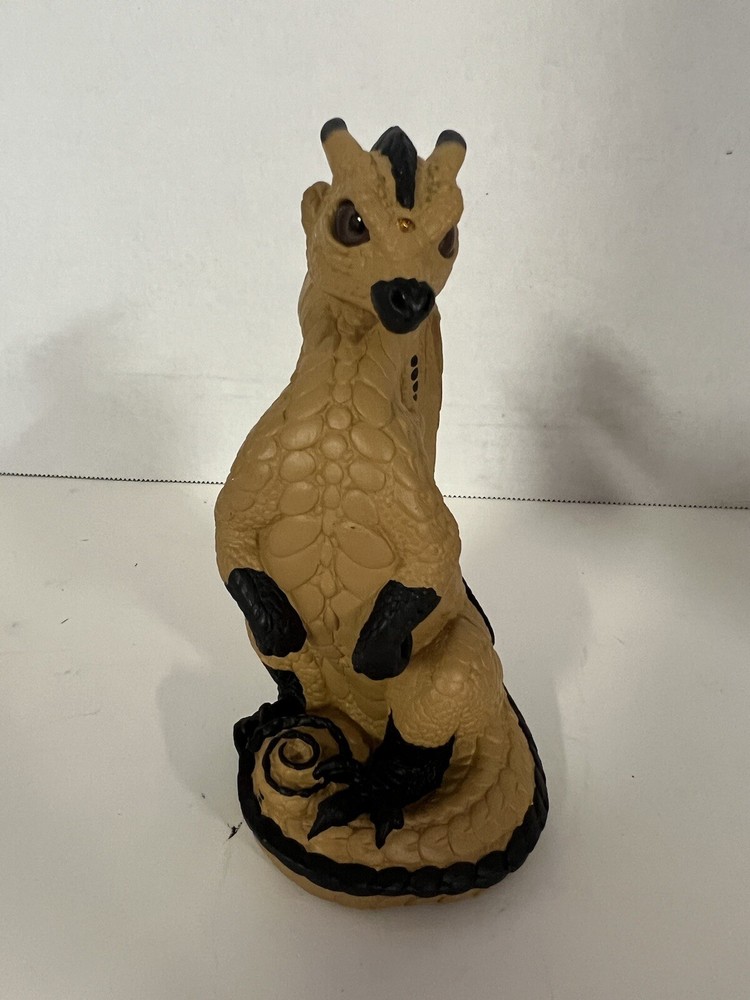 Windstone Edition Dragon Tan & Black 6” Tall