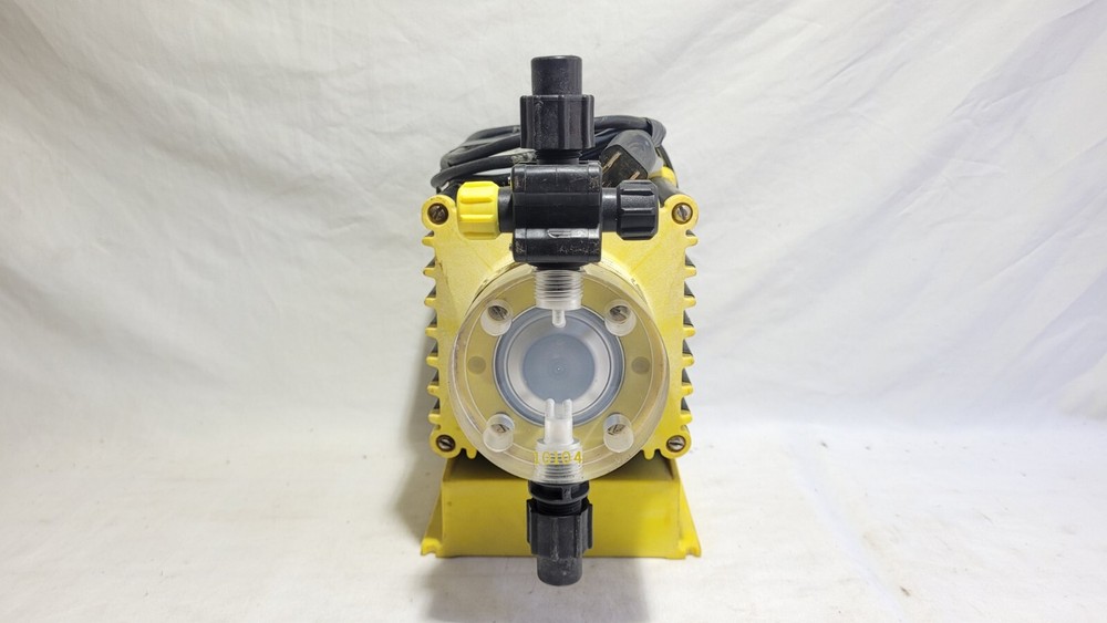 Liquid Metronics D111-71T Metering Pump