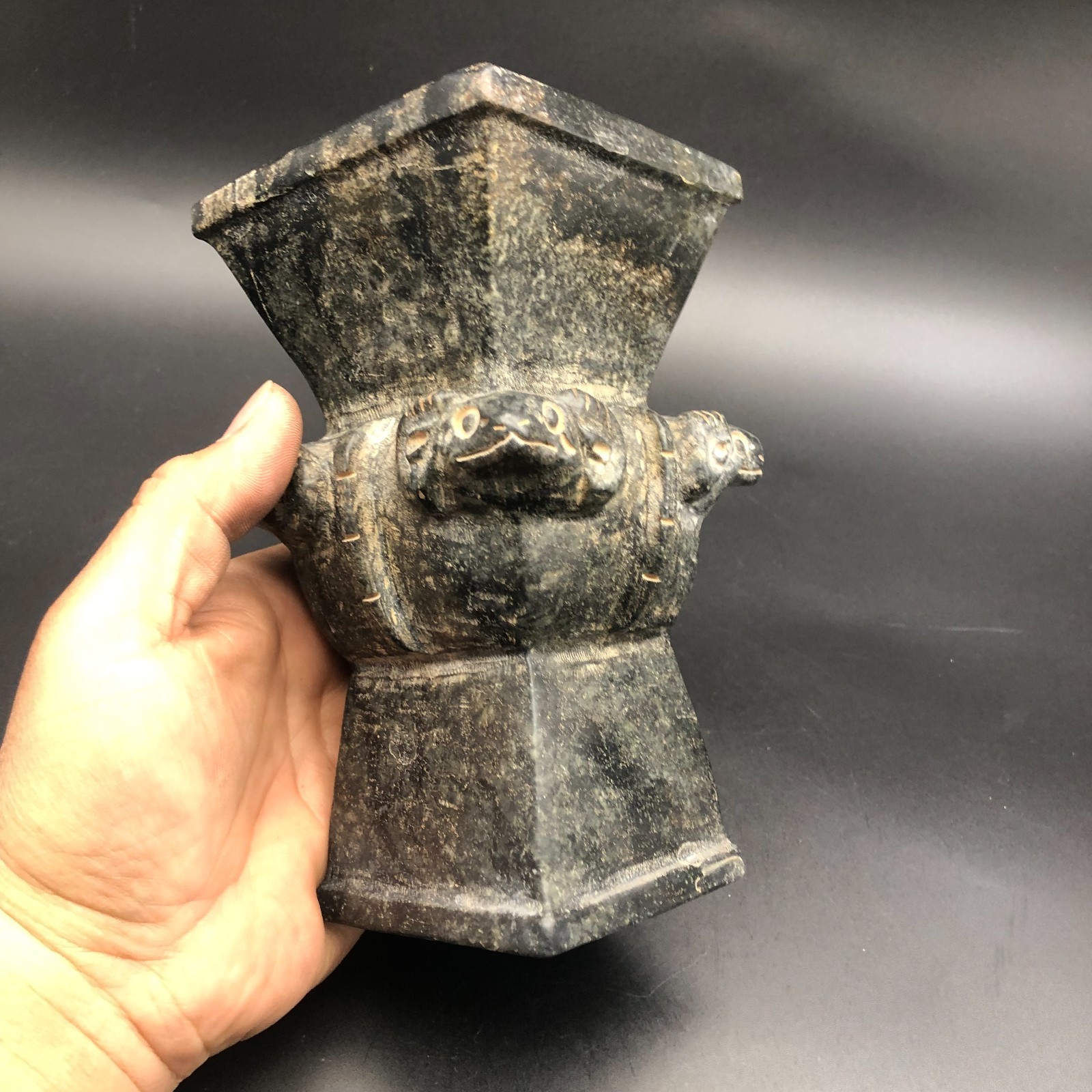 Old HongShan Culture Meteorite Jade Hand-Carved Sheep Head Vessel