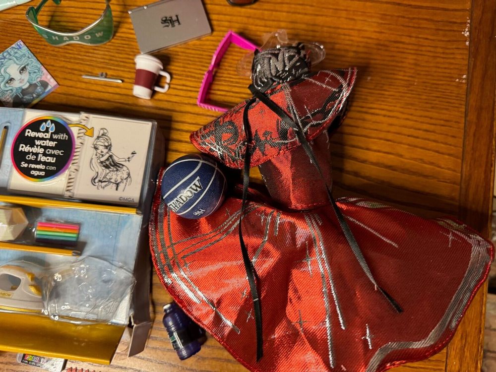 RAINBOW HIGH ACCESORIES PREOWNED!