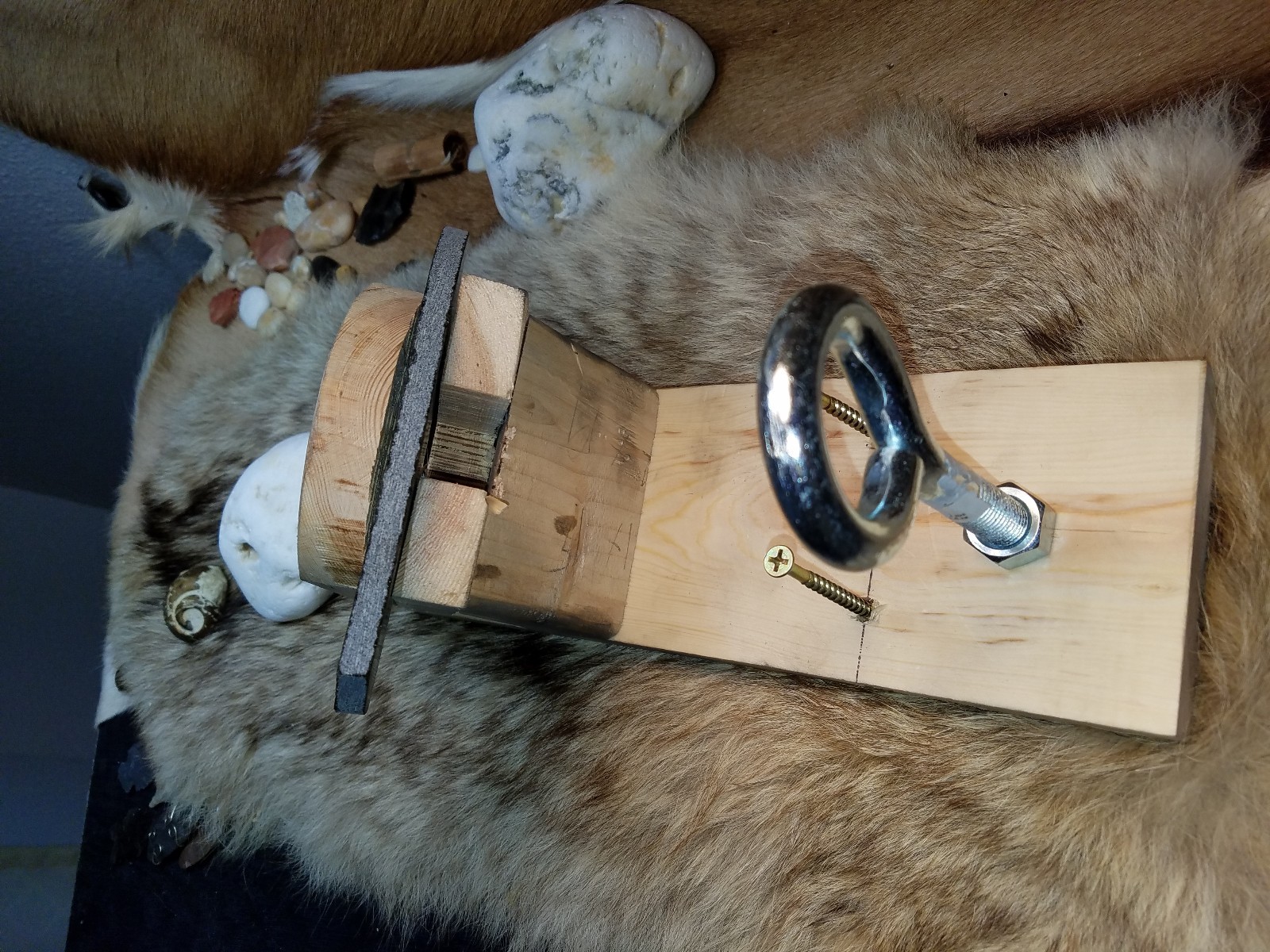 PRO GRADE FLINT KNAPPING JIG With UHMW ROD ISHI STICK PRESSURE FLAKER PREFORM