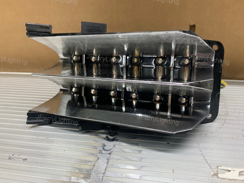 Whelen Freedom Short Corner 6/6