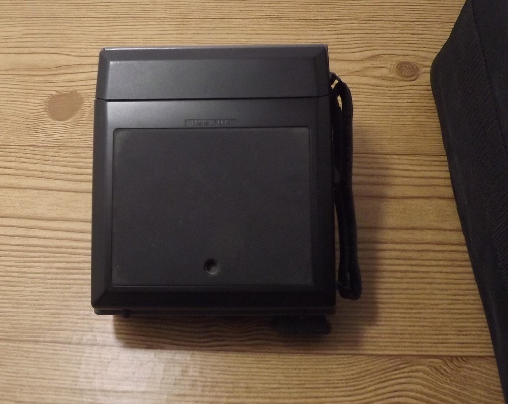 Vintage Polaroid spectra system camera - Untested - with camera bag