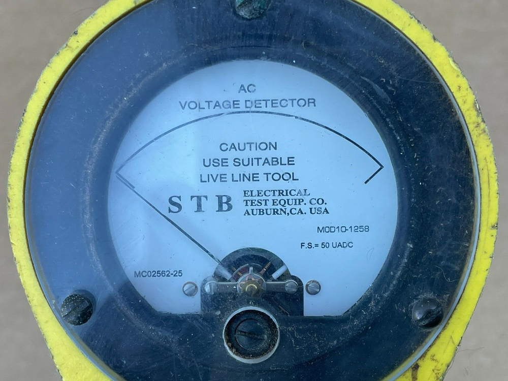 STB 72 AS - Yellow/Black Handheld Analog Phasing Test Sensor Electrical