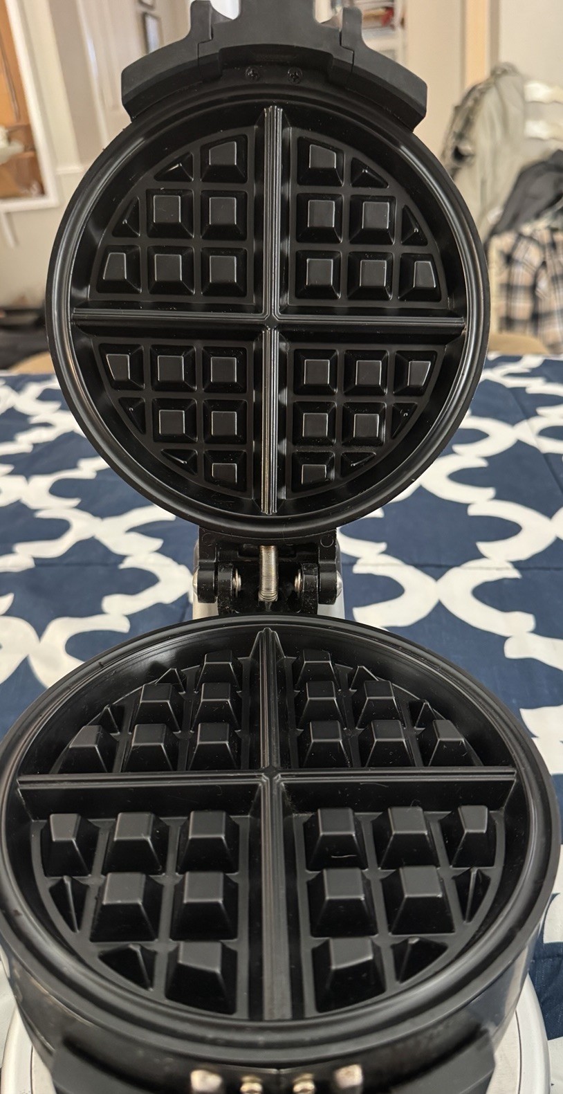 WARING PRO Professional Breakfast Express Waffle & Omelet Pancake Maker WMR300