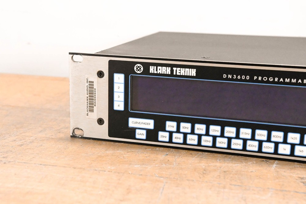 Klark Teknik DN3600 Programmable Graphic Equalizer CG01XTR