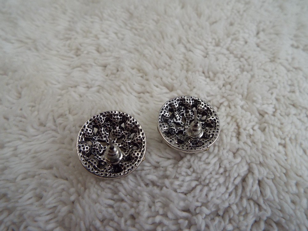 Silvertone Rhinestone Button Pierced Earrings (A75)