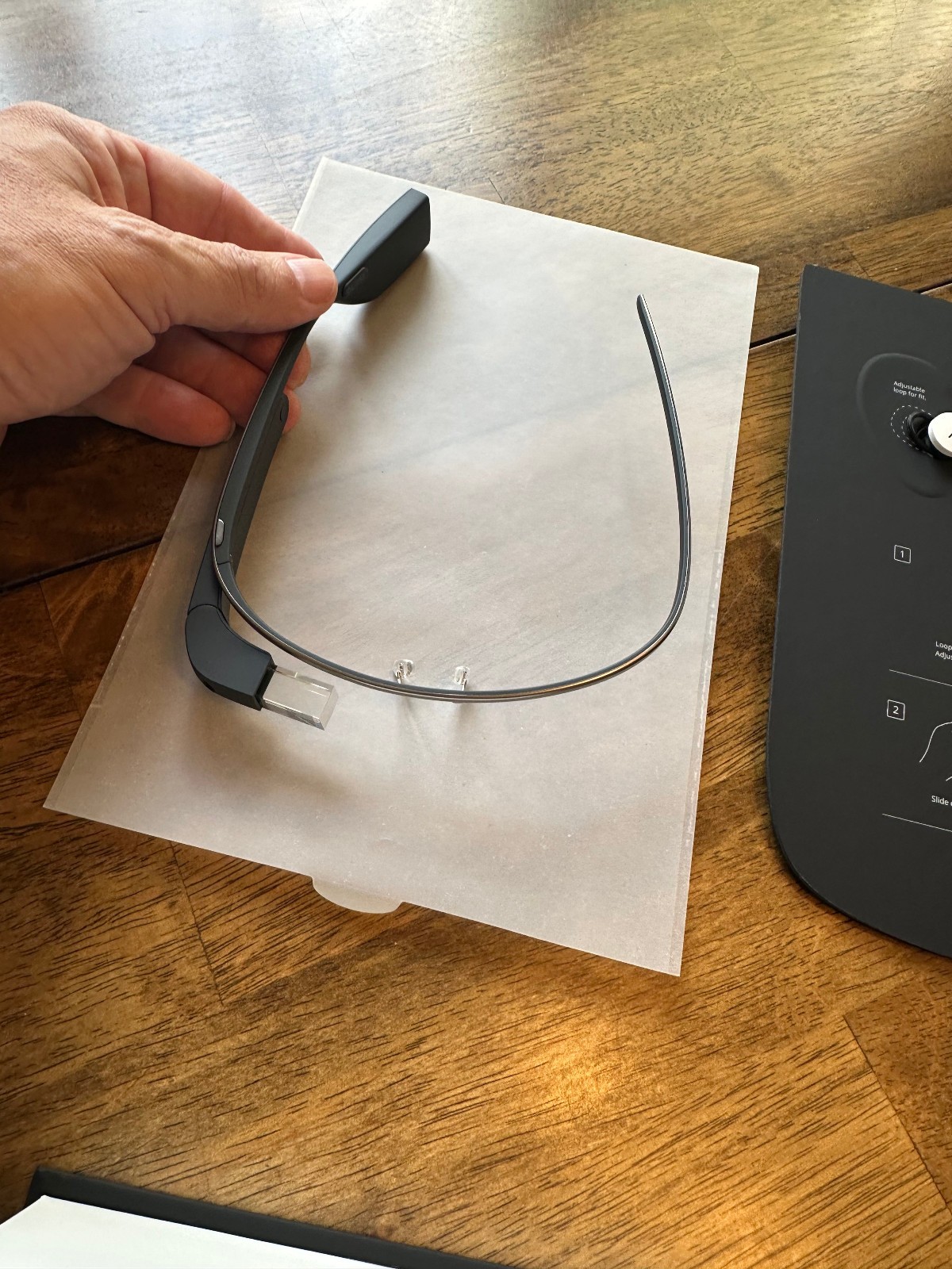 CHARCOAL NEW UNOPENED IN BOX Google Glass Explorer Edition V3 XE-C FULL KIT