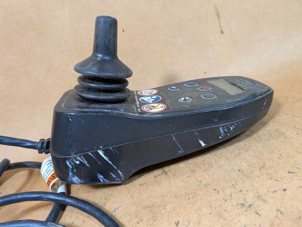 Pride Mobility Quantum Jazzy CTLDC1560 NE+ Plus 6 Key Switch Joystick Controller