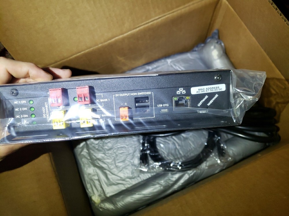 Surgex SX-DC-8-1224-120 AC/DC Multi-Stage Surge Suppression