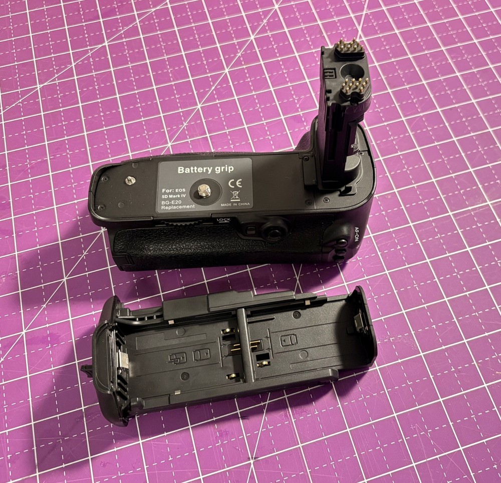 Canon BG-E20 Battery Grip for EOS 5D Mark IV DSLR camera