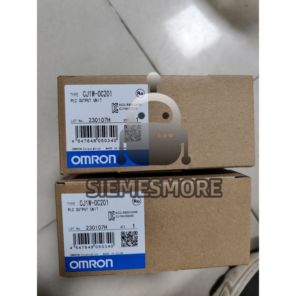 NEW Omron CJ1W-OC201