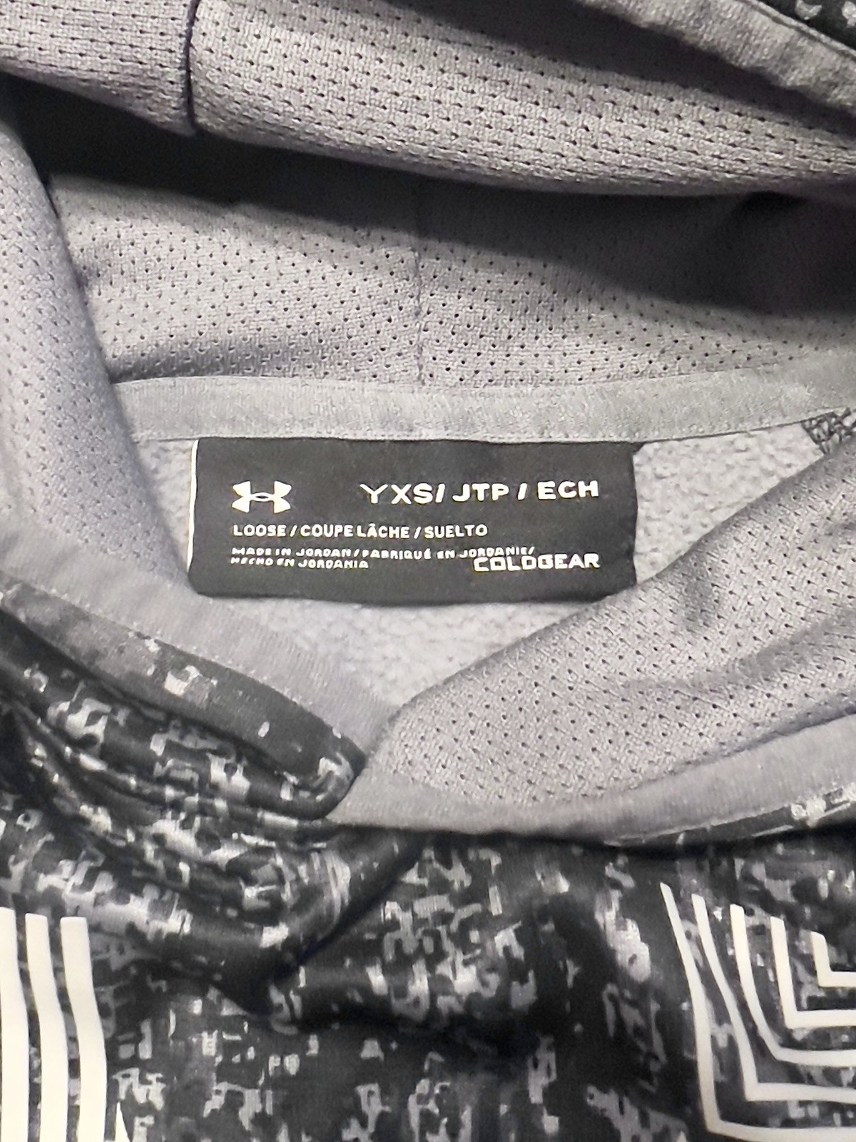 Lot Of 4 Under Armour Nike Sz 7 Boys Shirts Hoodie Fitted Loose Coldgear