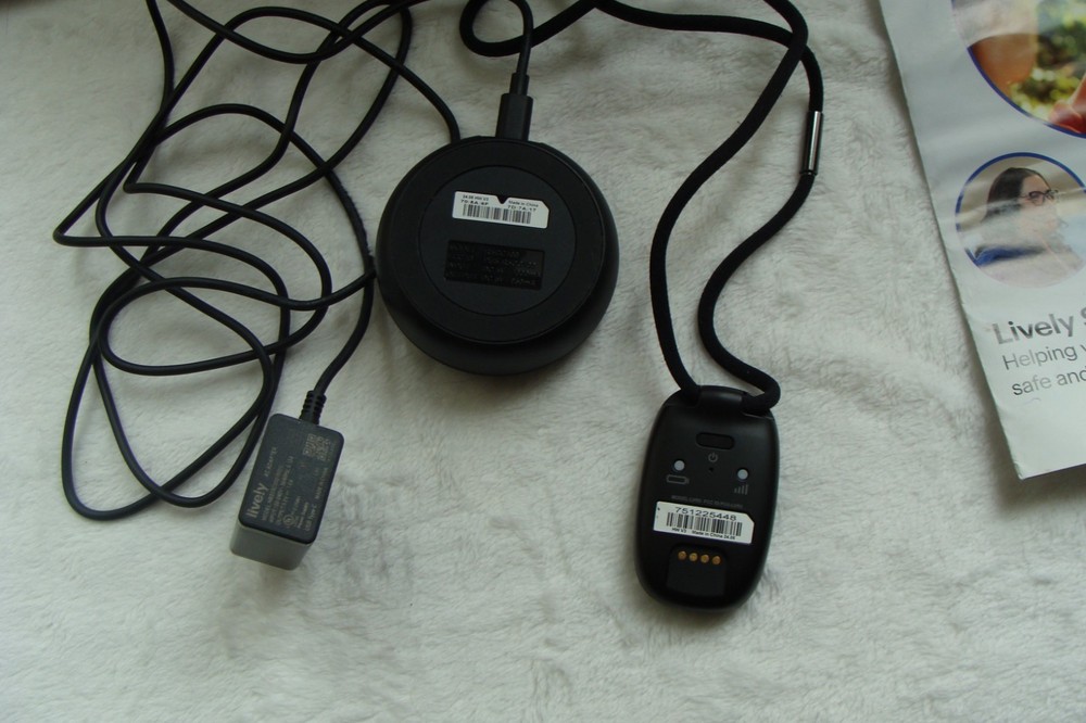 Lively Mobile medical alert device with User Guide