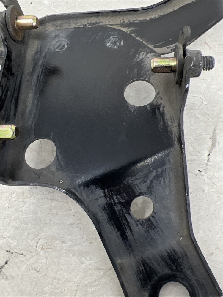 2003-2008 Toyota Corolla Matrix ABS Anti Lock Brake System Pump Module Bracket