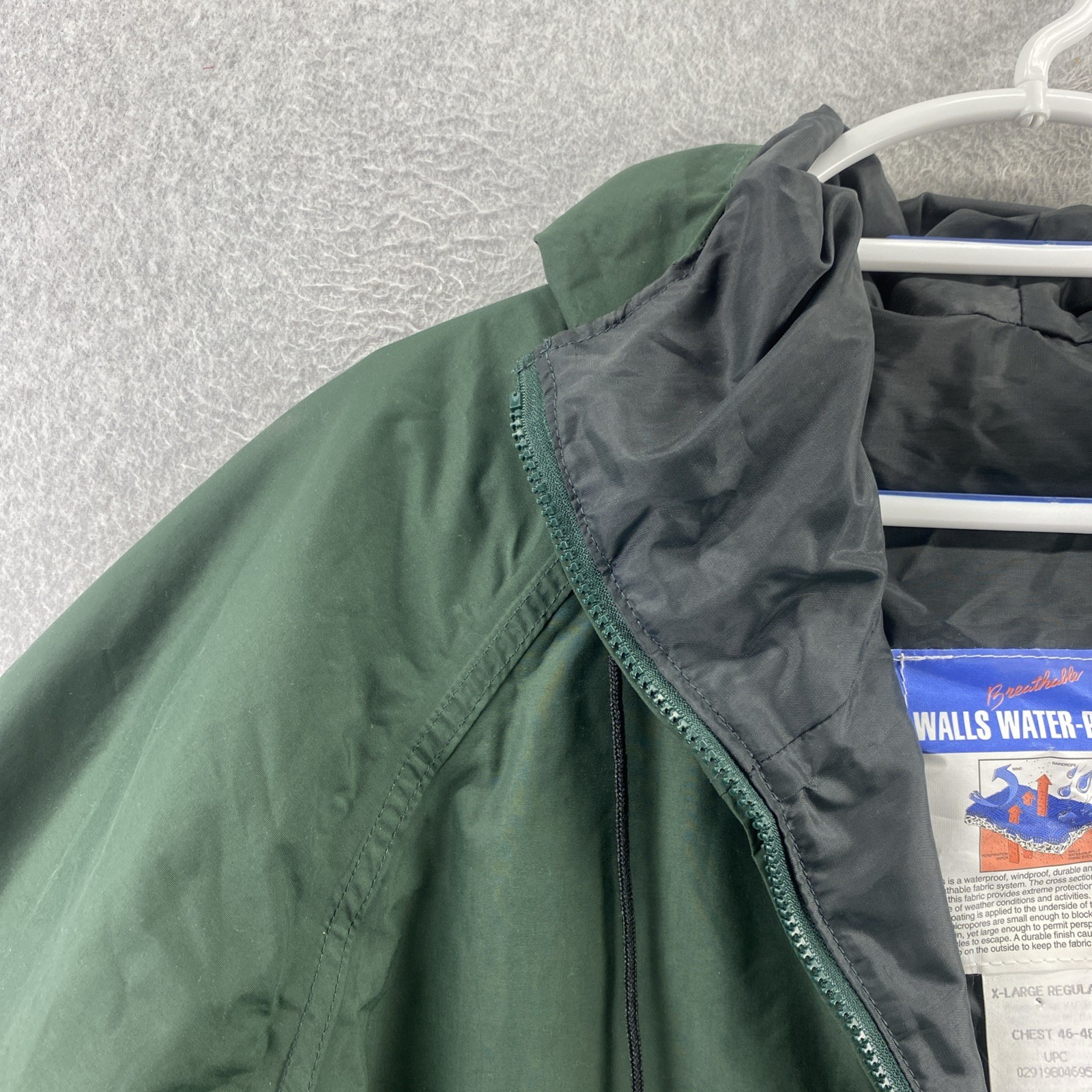 Walls XL Green Rain Suit Set Jacket Pants Waterproof Hooded Nylon Outdoor