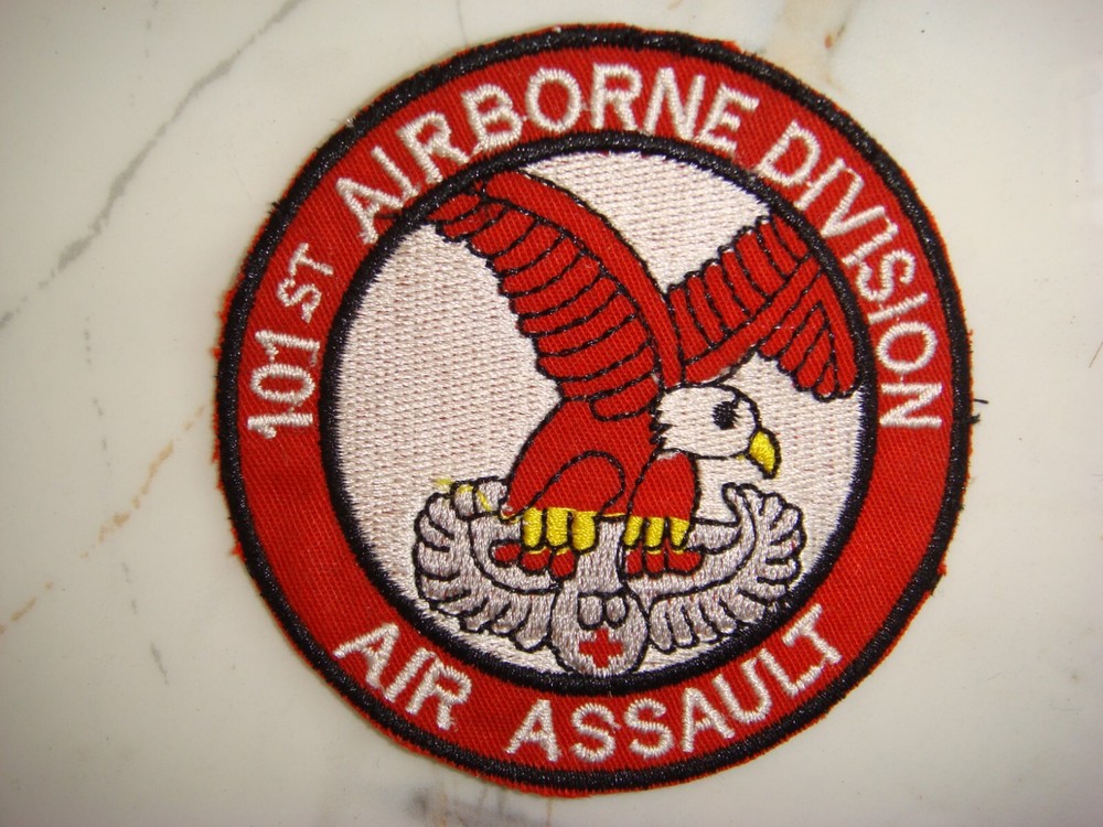 US 101st AIRBORNE DIVISION, VIETNAM WAR PATCH