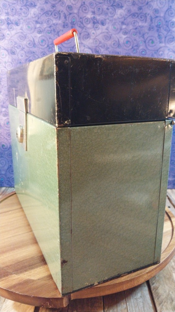 Old Metal Locking Box LOCK BOX SAFE PAPER FILE STORAGE