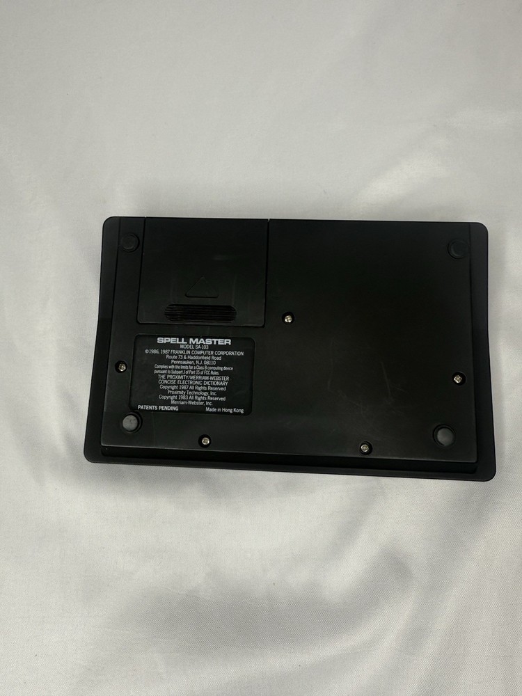 Franklin Computer Spell Master SA-103 Handheld with Case - EXCELLENT CONDITION