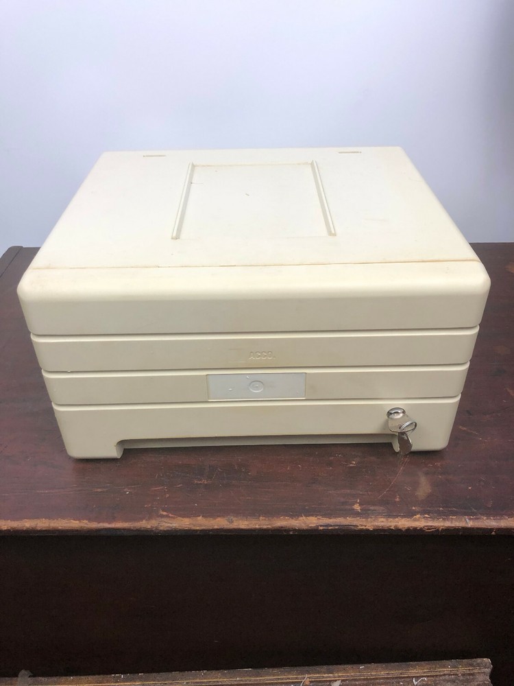 ACCO Floppy Disk Locking Storage Box w/ Keys
