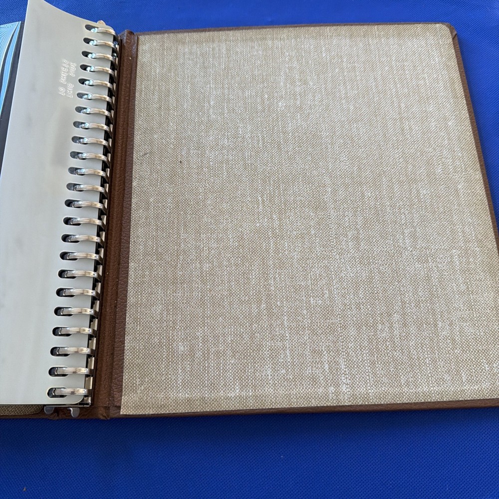 #A55 Stamp Sheet File Album ( American Commemorative Collections) With 22 Pages