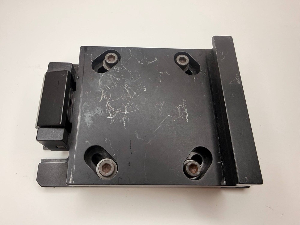Thorlabs XT95P13 Optical Mount / Translation Stage 95mm
