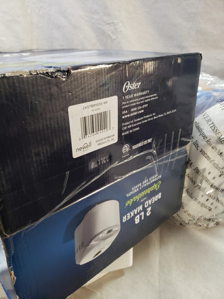 Oster CKSTBR9050 2lb 13 Setting Programmable Express Bake Bread Maker White