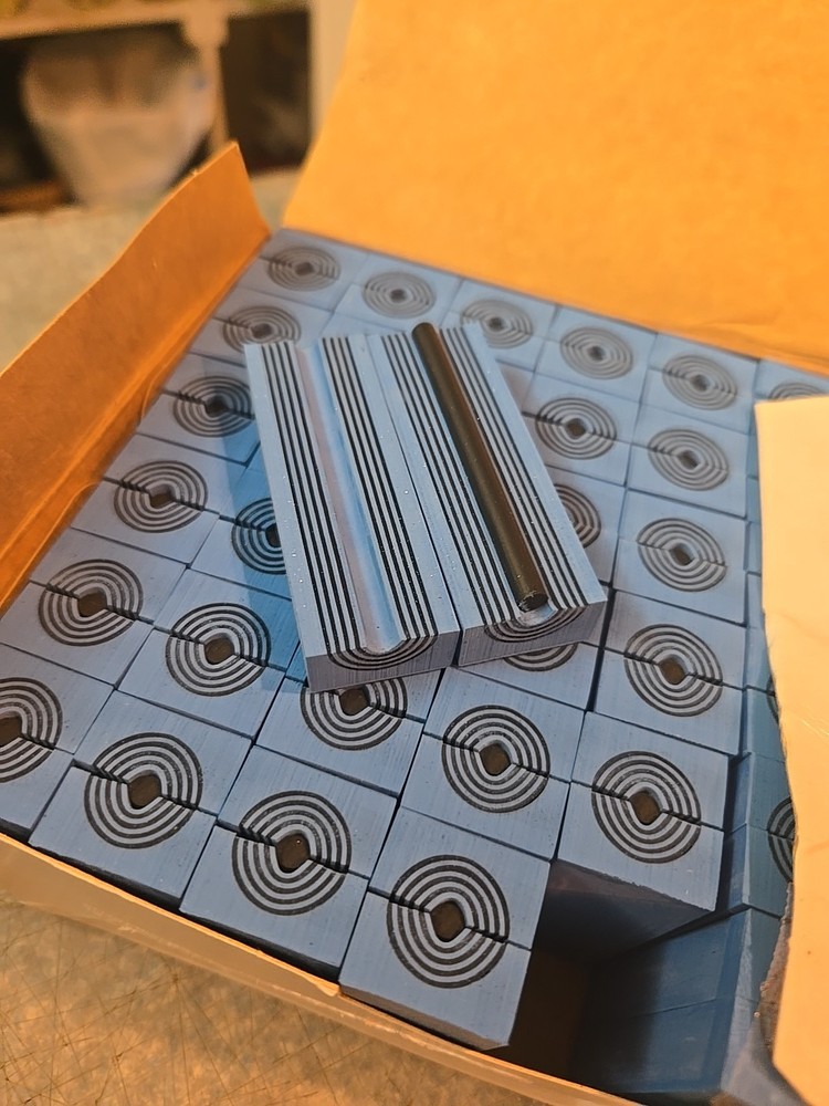 Roxtec RM20 RM00100201000 Block 36 pc. ROXTEC MODULES. NIB