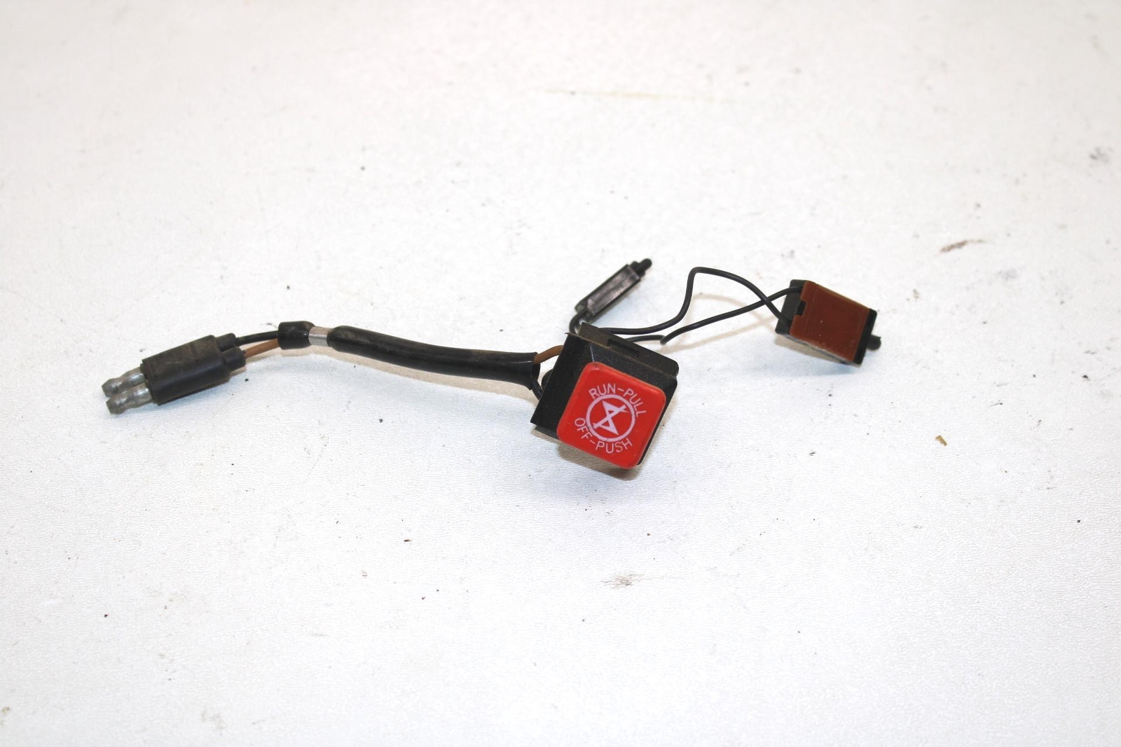 Polaris Oem Aux Kill Switch 4013381 Q825