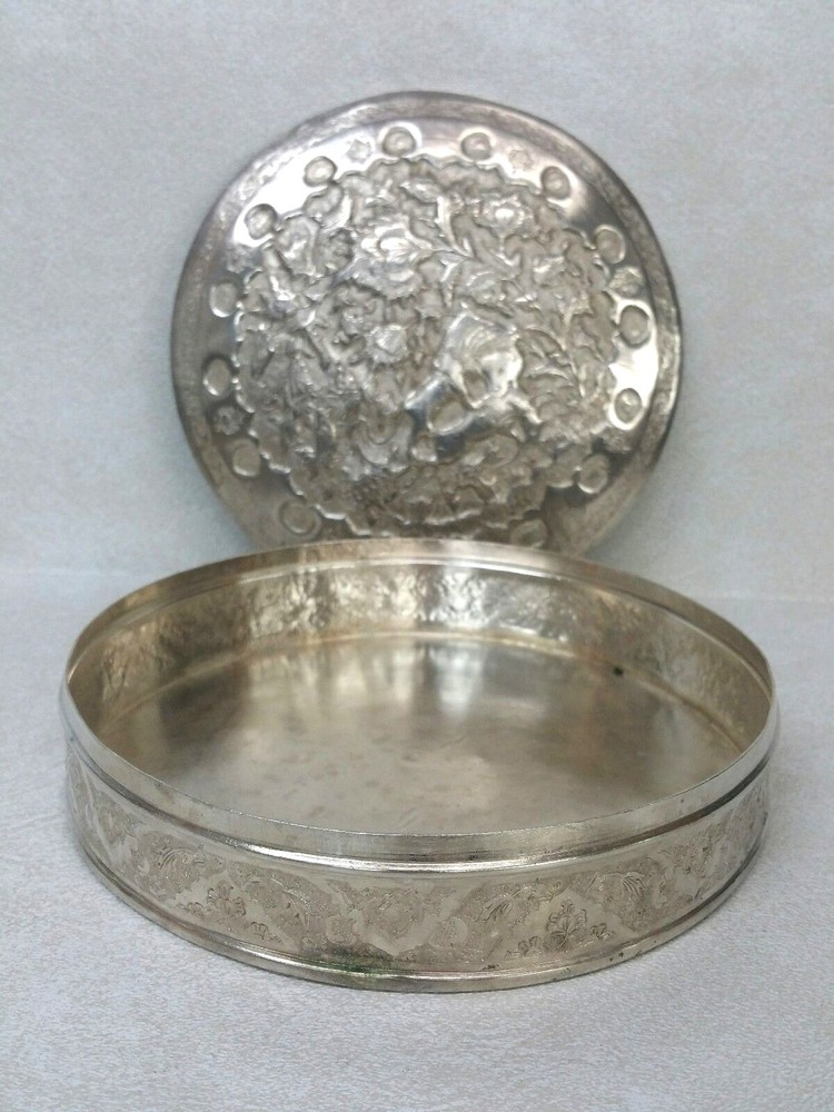 Antique Islamic 84 Silver Repousse Covered Box