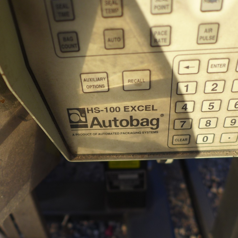 AUTOBAG HS-100 AUTOMATED BAGGING SYSTEM LABEL PRINTER / ACCU SCALE 220