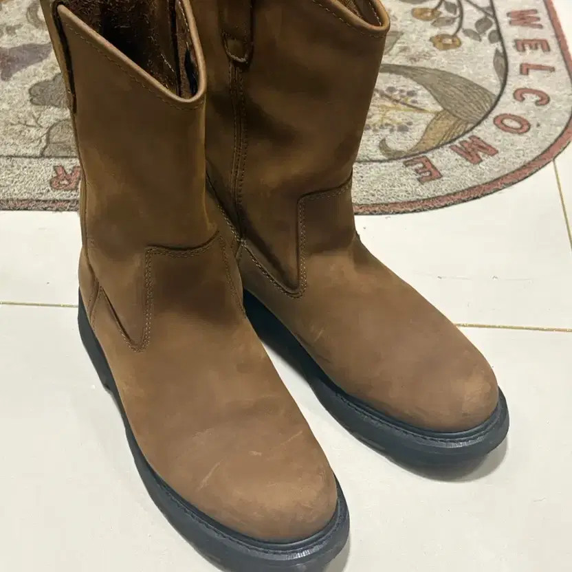 Wolverine Peco US9 Sneakers
