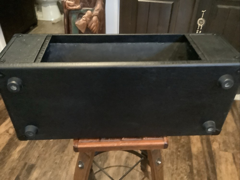 Custom 4 Space Rack Case Amp Head Design